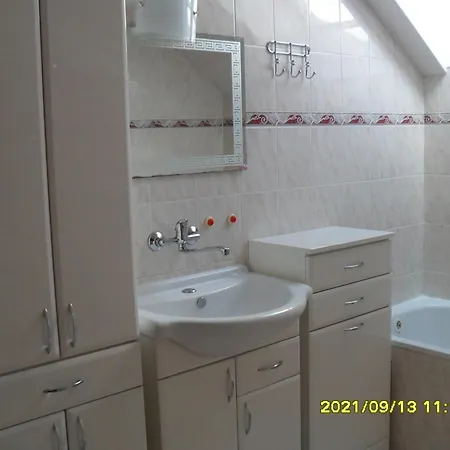 Prima-pokoje Apart Otel Mimon